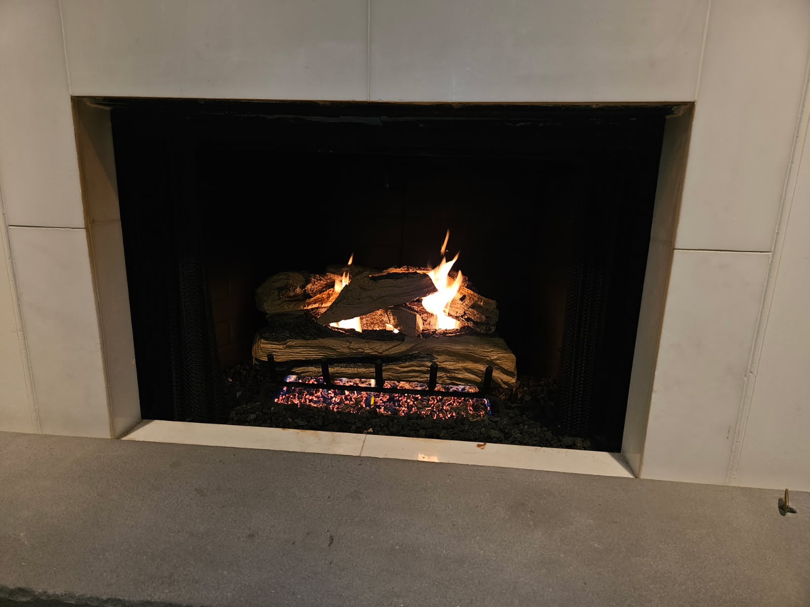 Before and After Gas Log Installation in Marietta Ga
